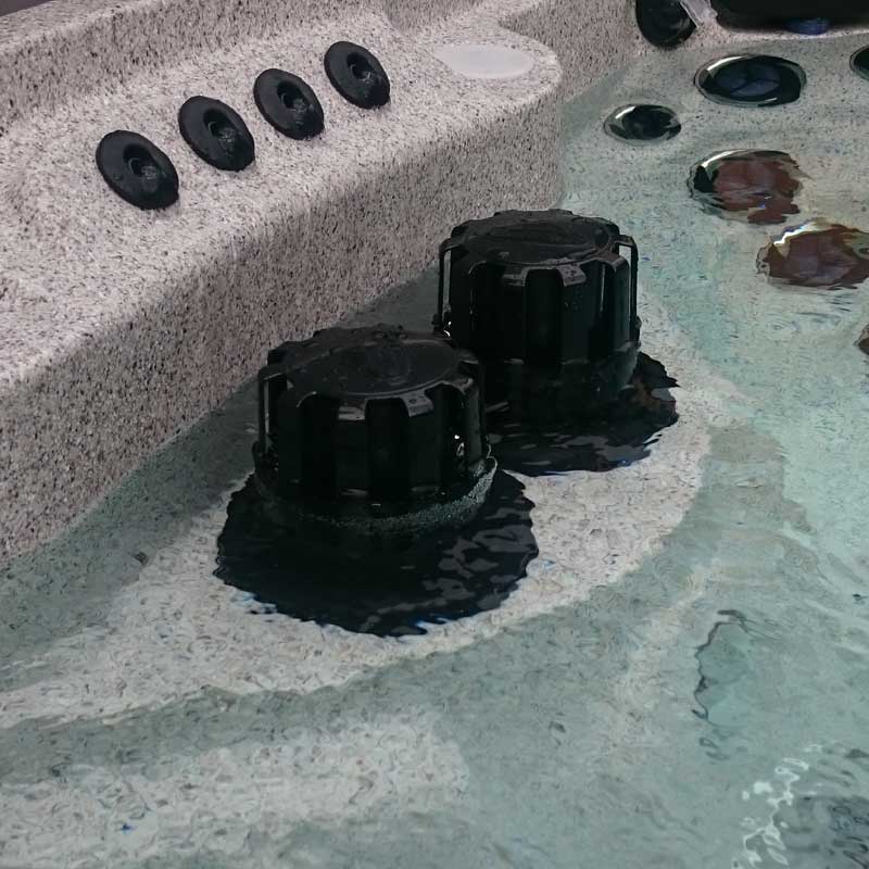 Plovoucí skimmer