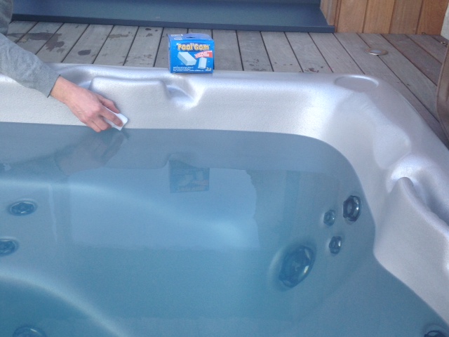 Pool' Gom